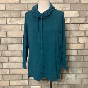 3for$20 sweater size medium